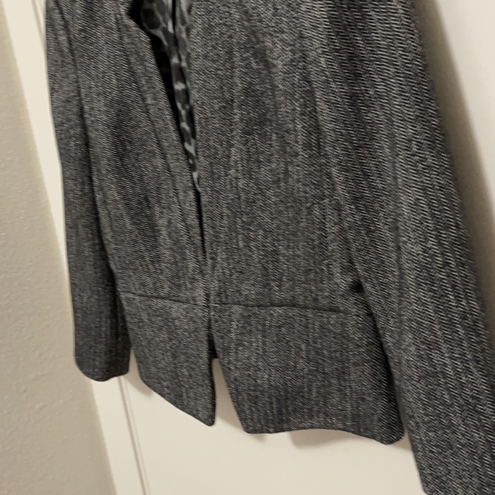 Express cropped blazer - Picture 8 of 10